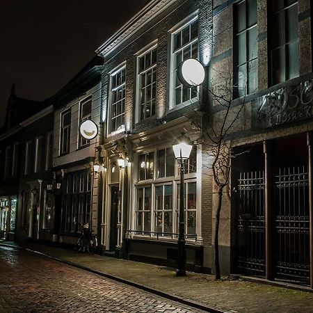 Hotel Den Berg Geertruidenberg Exterior foto